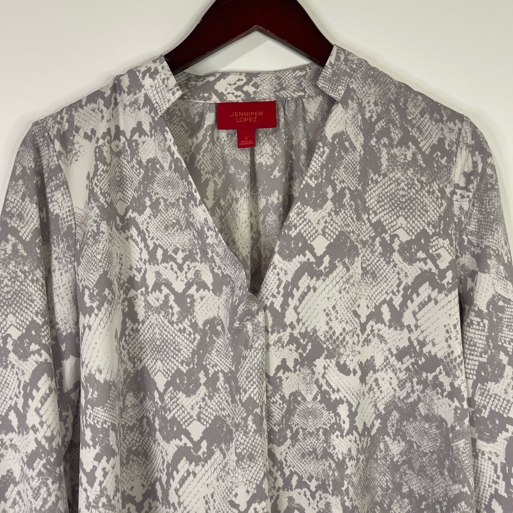 Jennifer Lopez Gray Snake Print Blouse - Picture 4 of 10
